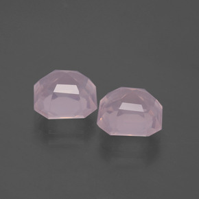 Achetez naturel 5.34ct Rose clair Quartz Rose gems, Taille émeraude, En provenance Afrique du Sud chez GemSelect. En stock, livraison internationale!