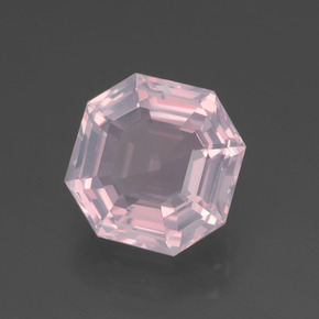 Quartz Rose Rose léger naturelle Taille émeraude, 3.18 ct, Transparent
