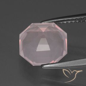 Quartz rose Rose très clair naturelle Octogone / coupe Émeraude, 3.82 ct, Transparent