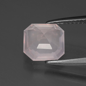 Quartz rose rose naturelle taille émeraude, 2,32 ct, transparent