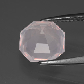 Quartz rose rose naturelle taille émeraude, 3,40 ct, transparent
