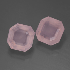 Achetez naturel 4.75ct Rose clair Quartz Rose gems, Taille émeraude, En provenance Afrique du Sud chez GemSelect. En stock, livraison internationale!