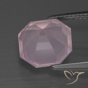 Quartz rose Rose naturelle Octogone / coupe Émeraude, 4.21 ct, Transparent