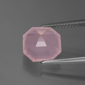 Quartz rose rose rosé moyen naturelle taille émeraude, 3,98 ct, transparent