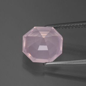 Quartz Rose Rose bubblegum naturelle Taille émeraude, 3.68 ct, Transparent