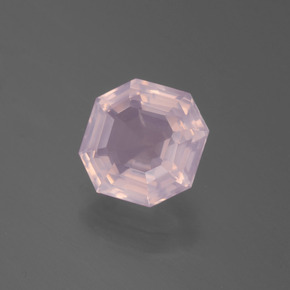 Quartz rose rose naturelle taille émeraude, 2,30 ct, transparent
