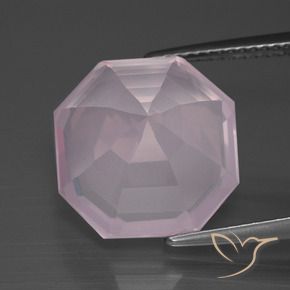 Quartz rose Rose bubblegum naturelle Octogone / coupe Émeraude, 10.56 ct, Transparent