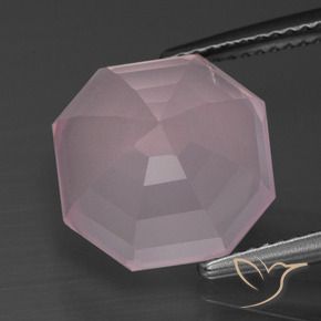 Quartz rose Rose bubblegum naturelle Octogone / coupe Émeraude, 7.95 ct, Transparent