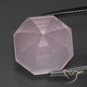 Quartz rose rose naturelle taille émeraude, 13,57 ct, transparent