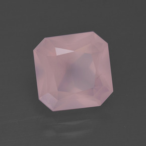 Quartz Rose Rose moyen naturelle Taille émeraude, 3.91 ct, Transparent