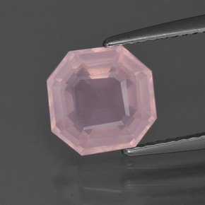 Quartz rose rose naturelle taille émeraude, 2,79 ct, transparent