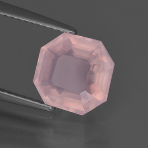 Quartz rose rose naturelle taille émeraude, 2,79 ct, transparent