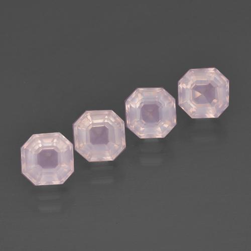 Achetez naturel 5.73ct Rose bubblegum Quartz Rose gems, Taille émeraude, En provenance Afrique du Sud chez GemSelect. En stock, livraison internationale!