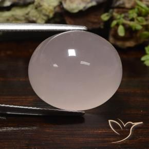 Quartz rose Rose clair naturelle ovale, 31.95 ct, Translucide