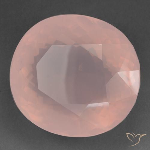 Quartz rose Flamant rose naturelle ovale, 127.53 ct, Transparent