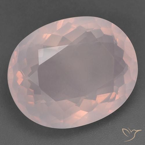 Quartz rose Rose naturelle ovale, 24.14 ct, Transparent
