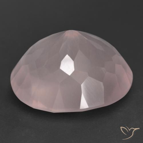 Quartz rose Rose naturelle ovale, 26.84 ct, Transparent
