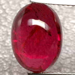 Tourmaline rubellite rouge naturelle transparent, 5,64 ct, transparent / translucide
