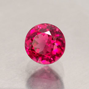Tourmaline rubellite rouge naturelle coupe roude, 0,71 ct, VS