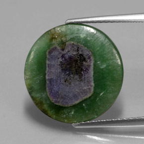 Rubis dans fuchsite bicolore naturelle coupe roude, 6,06 ct, translucide