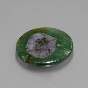 Rubis dans fuchsite bicolore naturelle coupe roude, 6,06 ct, translucide