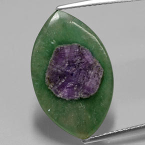 Rubis dans fuchsite bicolore naturelle marquise, 5,48 ct, translucide
