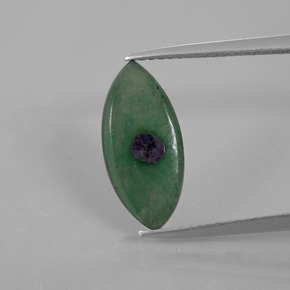 Rubis dans fuchsite multicolore naturelle marquise, 1,98 ct, translucide