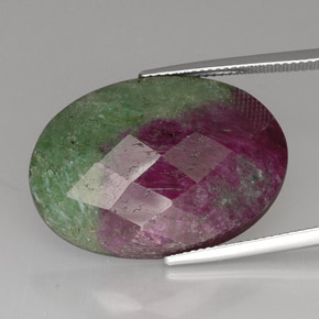 Rubis-Zoisite Multicolore naturelle Coupe ovale, 36.32 ct, Opaque