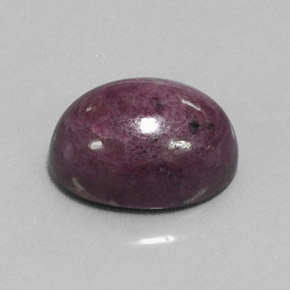 Rubis zoïsite multicolore naturelle coupe ovale, 15,10 ct, opaque