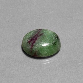 Rubis-Zoisite Multicolore naturelle Coupe ovale, 2.81 ct, Opaque