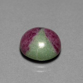 Rubis zoïsite multicolore naturelle coupe ovale, 7,70 ct, opaque