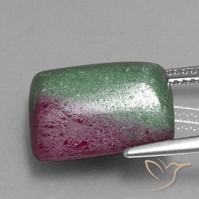 Rubis-Zoisite Multicolore naturelle Baquette, 14.07 ct, Opaque