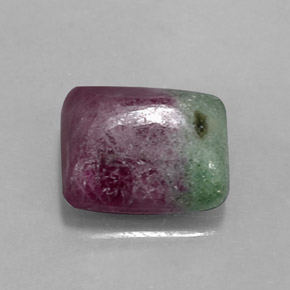 Rubis zoïsite multicolore naturelle carré, 5,41 ct, opaque
