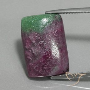 16.97ct Naturel Multicolore Rubis-Zoisite, Baquette, Opaque