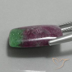 Rubis-Zoisite Multicolore naturelle Baquette, 16.97 ct, Opaque