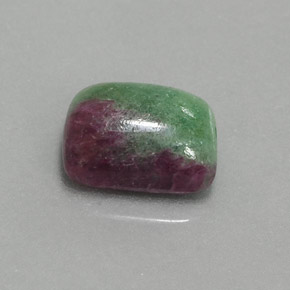 Rubis-Zoisite Multicolore naturelle Baquette, 4.96 ct, Opaque