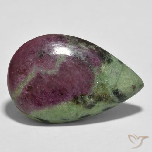 Rubis-Zoisite Multicolore naturelle En forme de poire, 29.84 ct, Opaque