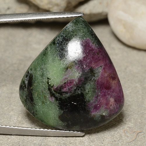 34.84ct Naturel Multicolore Rubis-Zoisite, En forme de poire, Opaque