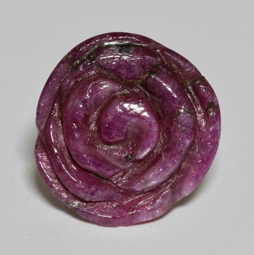 Rubis-Zoisite Pourpre moyen-foncé naturelle Taille Fleur, 11.63 ct, Opaque