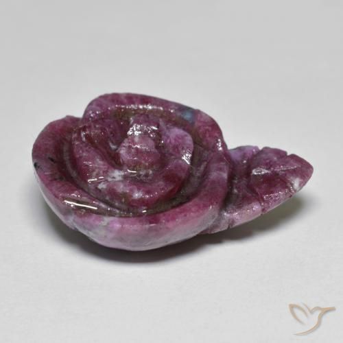 Rubis-Zoisite Rouge foncé naturelle Taille Fleur, 16.10 ct, Opaque