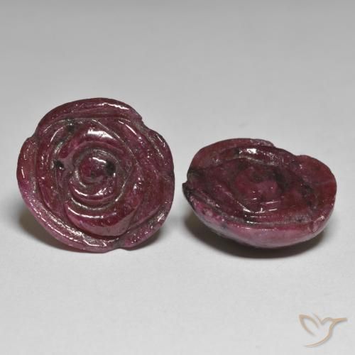 Shop natural 33.71ct Rouge acajou Rubis-Zoisite gems, Taille Fleur, from Tanzanie at GemSelect. In stock, global shipping!