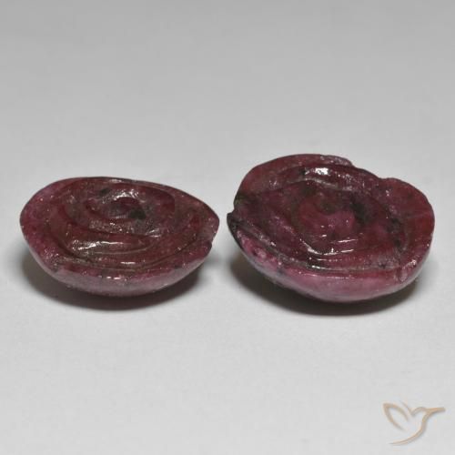Shop natural 33.71ct Rouge acajou Rubis-Zoisite gems, Taille Fleur, from Tanzanie at GemSelect. In stock, global shipping!