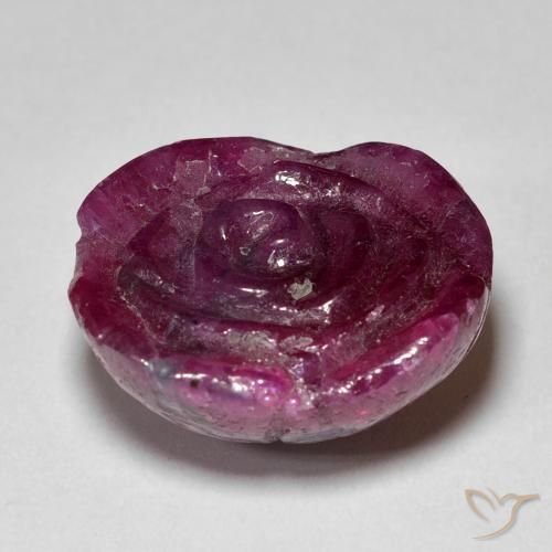 Rubis-Zoisite Medium Dark Reddish-Purple naturelle Taille Fleur, 18.36 ct, Opaque