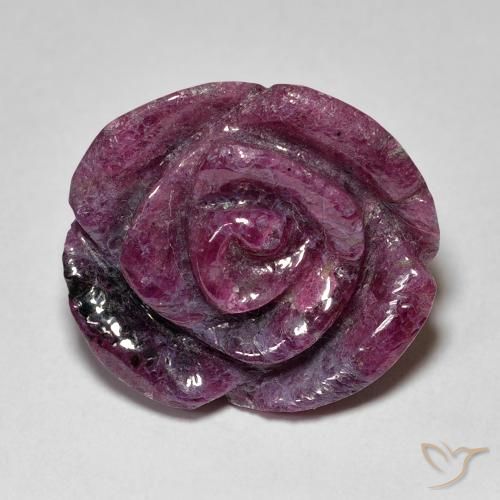 22.77ct Naturel Pourpre moyen Rubis-Zoisite, Taille Fleur, Opaque