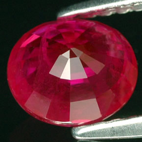 Rubis rouge naturelle coupe ovale, 1,39 ct, VS