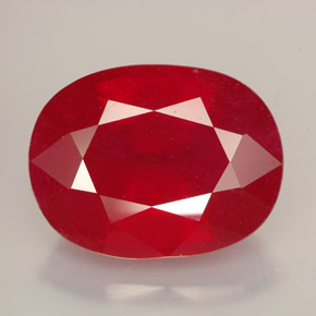 Rubis rouge naturelle coupe ovale, 14,27 ct, VS-SI