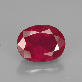 Rubis rouge naturelle coupe ovale, 1,93 ct, SI
