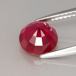 Rubis rouge naturelle coupe roude, 2,07 ct, VS-SI