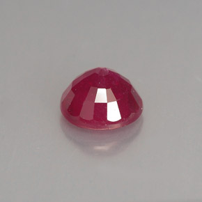 Rubis rouge naturelle coupe roude, 1,90 ct, VS-SI