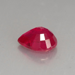 Rubis rouge naturelle en forme de poire, 1,60 ct, VS-SI